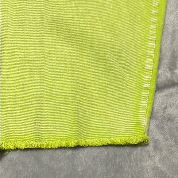 Cato  Faded Neon Green Denim Shorts Sz 20w - Picture 9 of 12